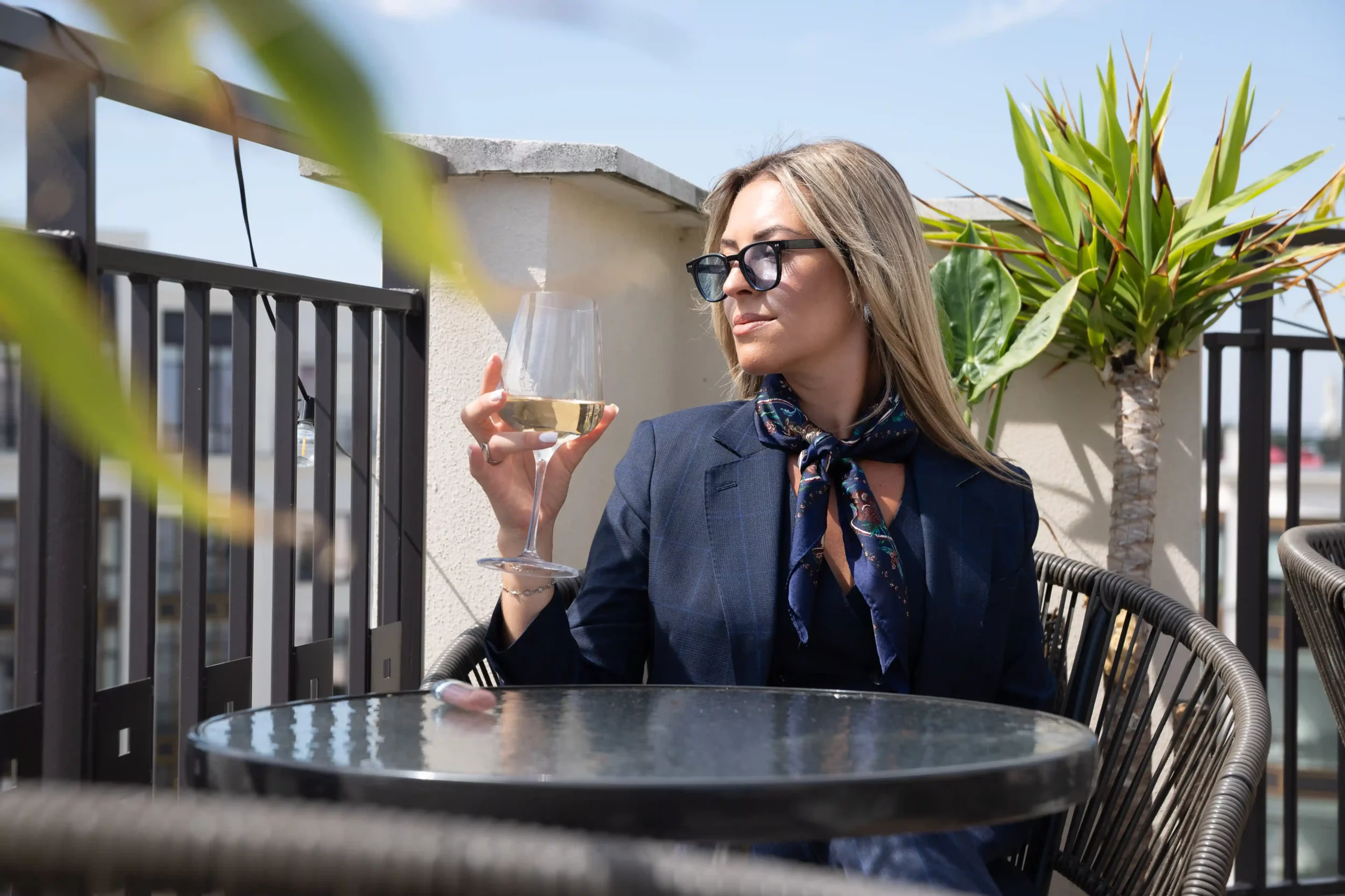 COSTUME SUR MESURE FEMME BLEU CARREAUX | PRINCE DE GALLES | COSTUME 3 PIÈCES | MR.MESURE | MADAME MESURE | VAL D’EUROPE | PERREUX SUR MARNE | CHESSY | 77 | 94 | TAILLEUR SUR MESURE | TAILLEUR SUR MESURE FEMME27