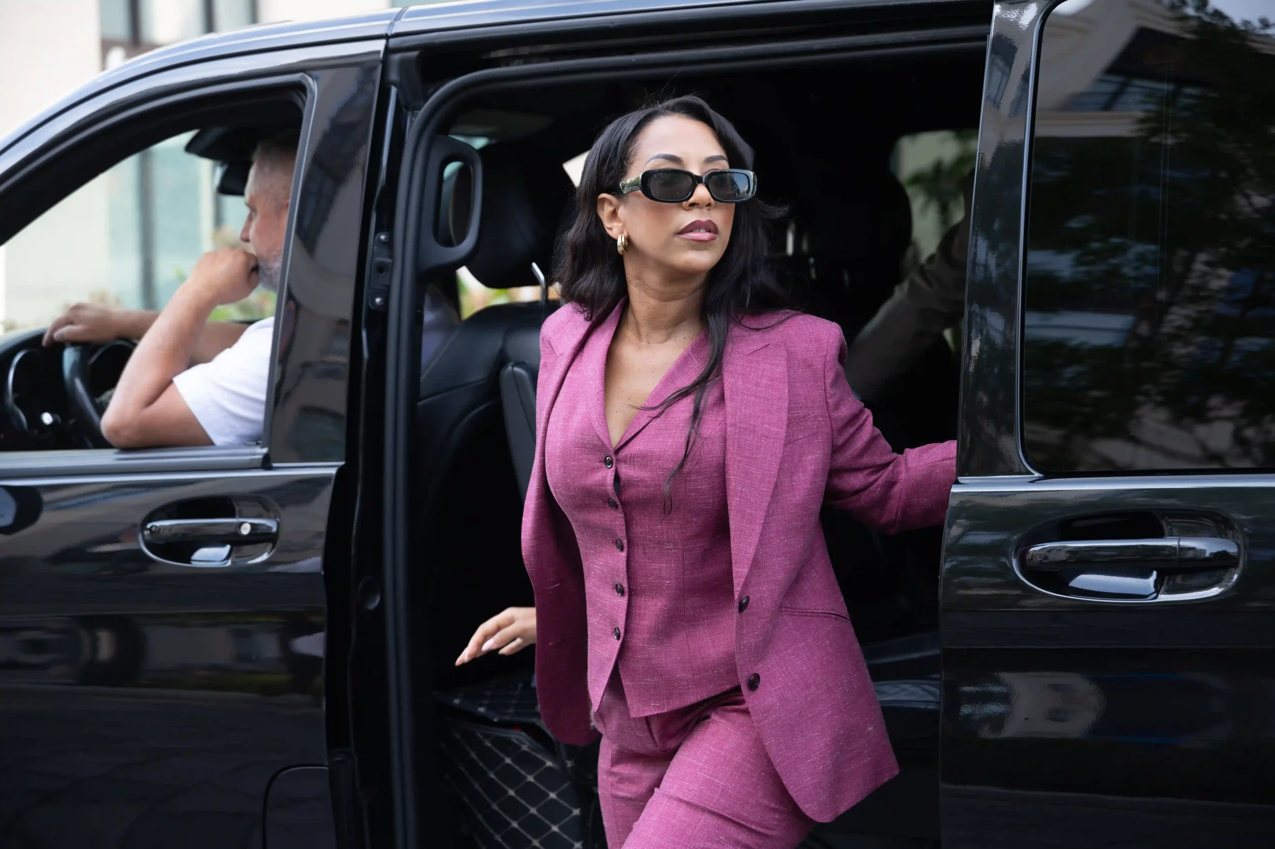 COSTUME SUR MESURE FEMME ROSE MAGENTA | COSTUME 3 PIÈCES | MR.MESURE | MADAME MESURE | VAL D’EUROPE | PERREUX SUR MARNE | CHESSY | 77 | 94 | TAILLEUR SUR MESURE | TAILLEUR SUR MESURE FEMME
