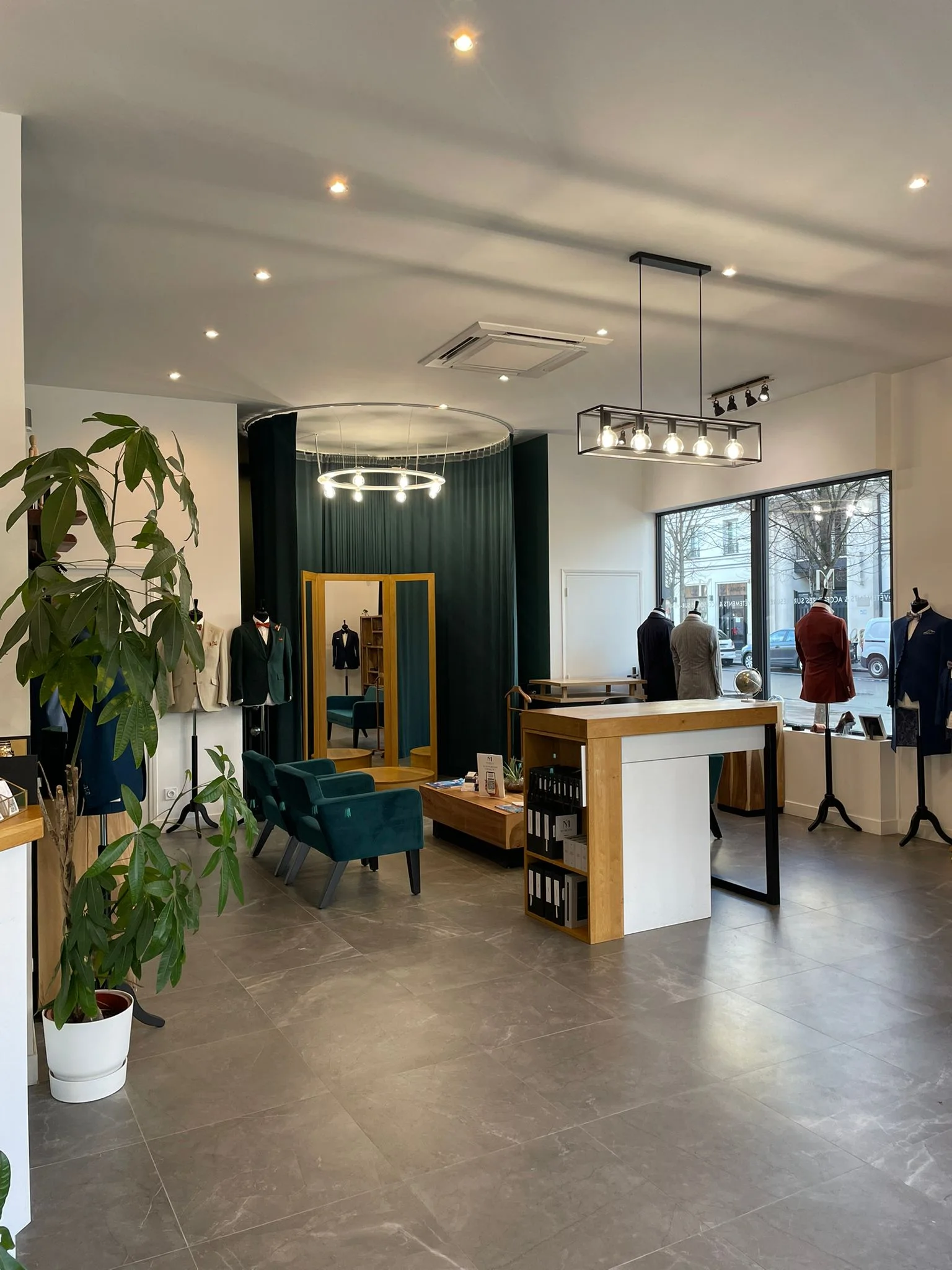 MR.MESURE - PHOTOS BOUTIQUES - VAL D'EUROPE 5