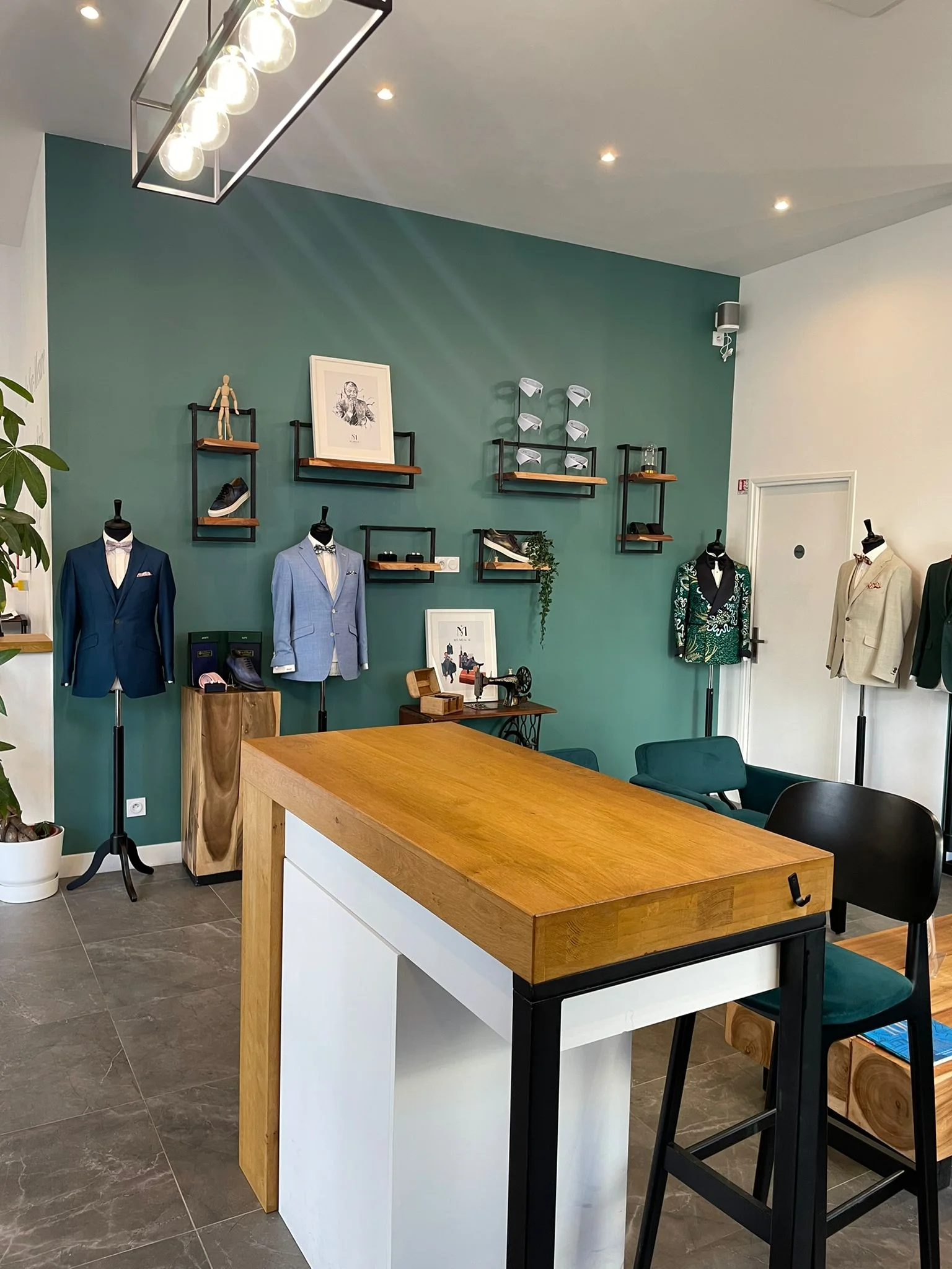 MR.MESURE - PHOTOS BOUTIQUES - VAL D'EUROPE 7